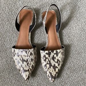 Sarto by Franco Sarto slingback alligator print pointy toe shoe